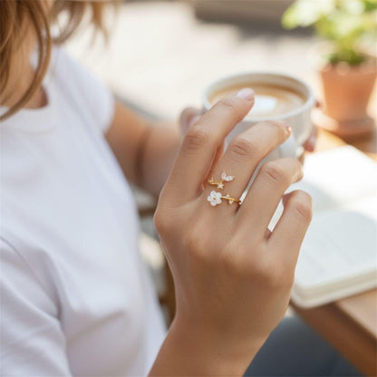 White Flower Ring | Steun borstkanker