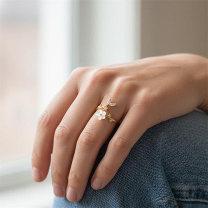 White Flower Ring | Steun borstkanker